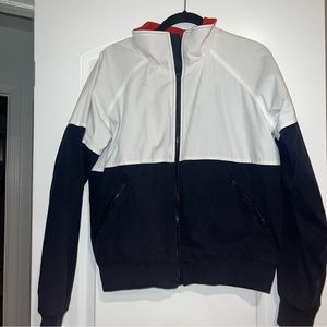 Brandy Melville jacket//fits like M/L